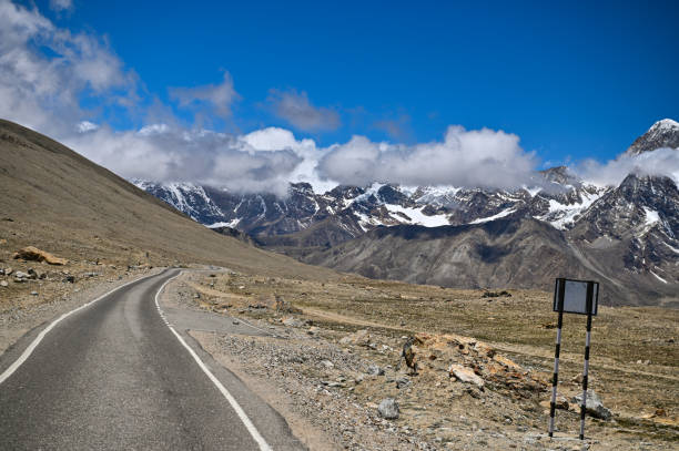 top tours and travels in siliguri